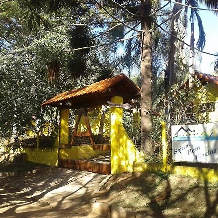 Arrelaros Pousada Bueno Brandao Luaran gambar